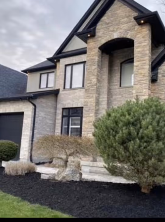 Property maintenance team in London Ontario